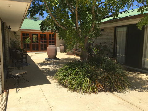 Nivalis Bed And Breakfast - Darwin Holiday 10