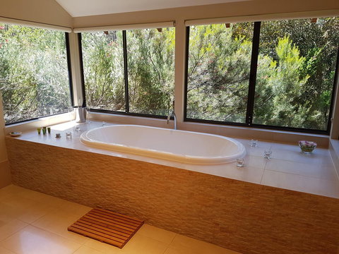 Jarrah Grove Forest Retreat - Darwin Holiday 0