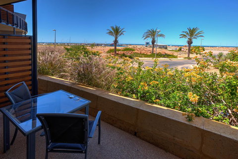 Mantarays Ningaloo Beach Resort - Darwin Holiday 17