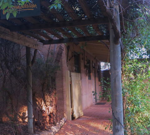 Bentwood Olive Grove Accommodation - Darwin Holiday 11