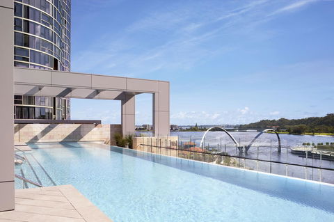 The Ritz-Carlton, Perth - Darwin Holiday 1