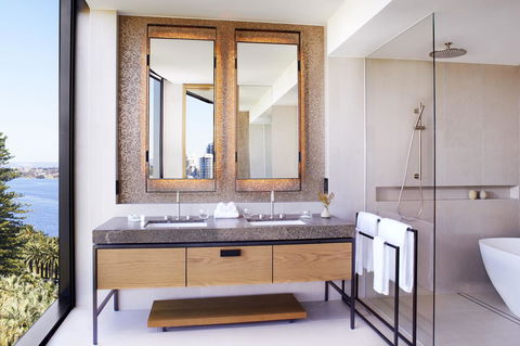 The Ritz-Carlton, Perth - Darwin Holiday 2