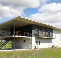 Lot113 Vineyard Accommodation - Darwin Holiday
