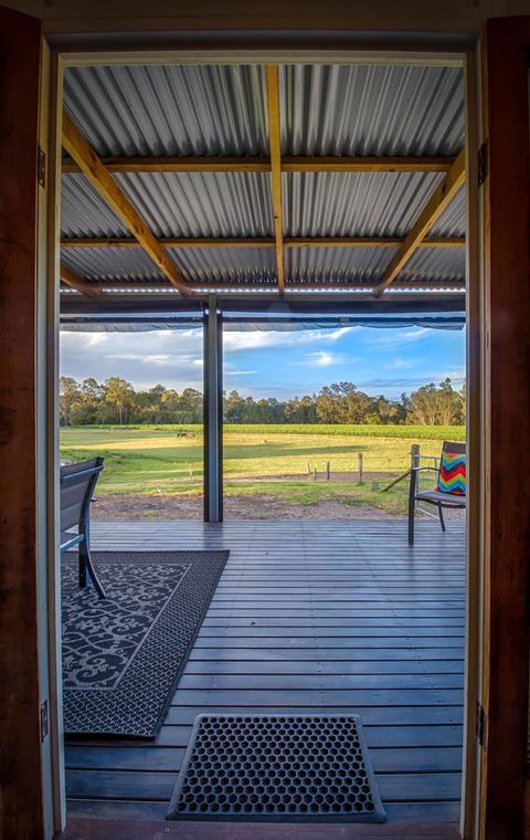 Windfall Estate Vineyard Cottage - Darwin Holiday 3