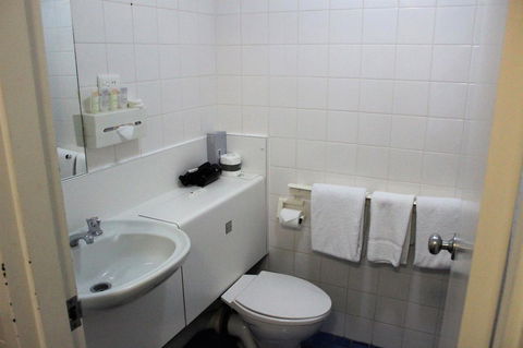 Atrium Hotel Mandurah - Darwin Holiday 6