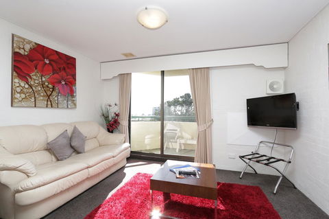 Atrium Hotel Mandurah - Darwin Holiday 42