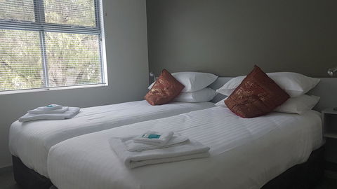 Seaview And Spa At Torbay - Darwin Holiday 7