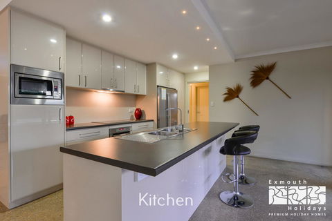 13 Learmonth Street - Close To Town Centre - Darwin Holiday 3
