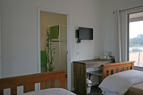 Bremer Bay B&B - Darwin Holiday 13