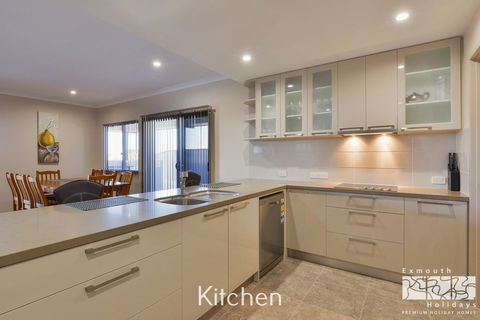 7 Kestrel Place - Darwin Holiday 6