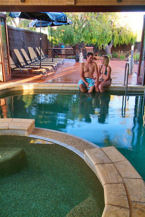Bay Village Resort Dunsborough - Darwin Holiday 22