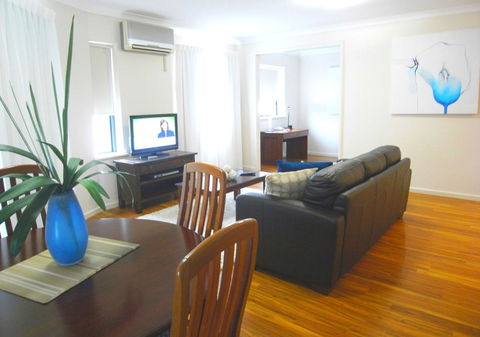 Perth West End Apartment 406 - Executive Escapes - Darwin Holiday 12