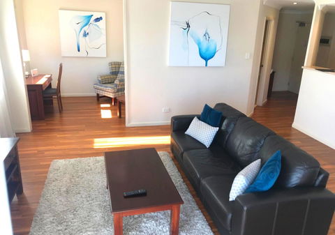 Perth West End Apartment 406 - Executive Escapes - Darwin Holiday 6