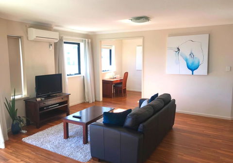 Perth West End Apartment 406 - Executive Escapes - Darwin Holiday 7