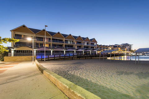 Dolphin Quay Apartments - Darwin Holiday 0