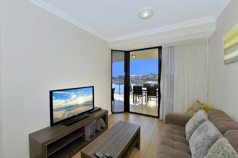 Dolphin Quay Apartments - Darwin Holiday 2