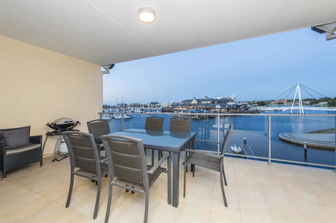 Dolphin Quay Apartments - Darwin Holiday 22