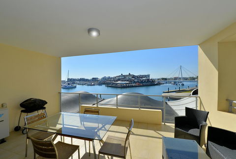 Dolphin Quay Apartments - Darwin Holiday 8