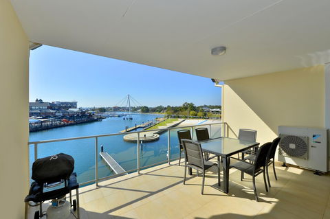 Dolphin Quay Apartments - Darwin Holiday 5