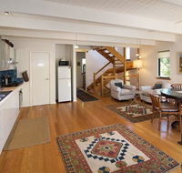 Orion Studio with Ocean Views - Darwin Holiday