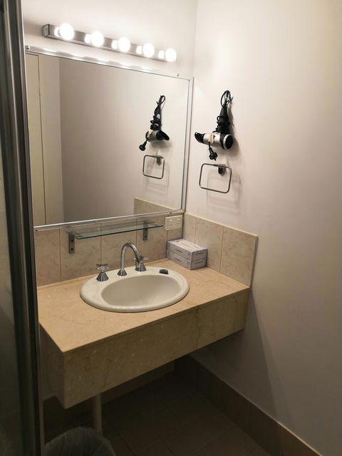 Criterion Hotel Perth - Darwin Holiday 43