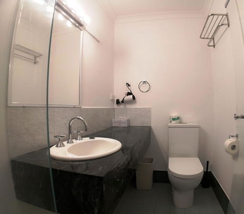 Criterion Hotel Perth - Darwin Holiday 7