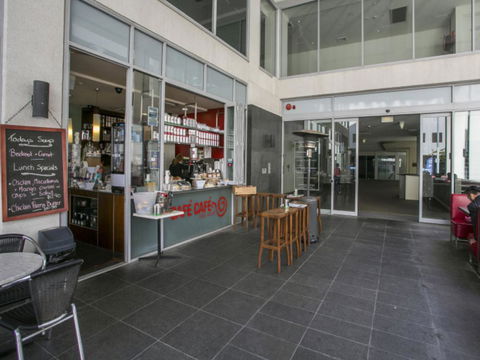 Charming Inner City Apartment - Darwin Holiday 9