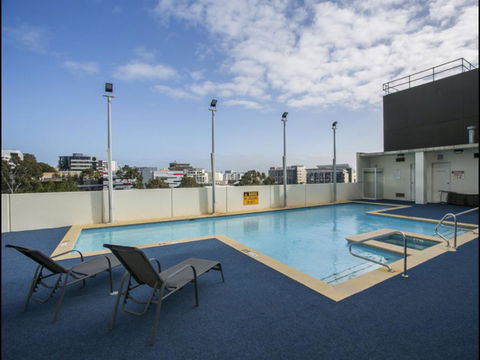 Charming Inner City Apartment - Darwin Holiday 0