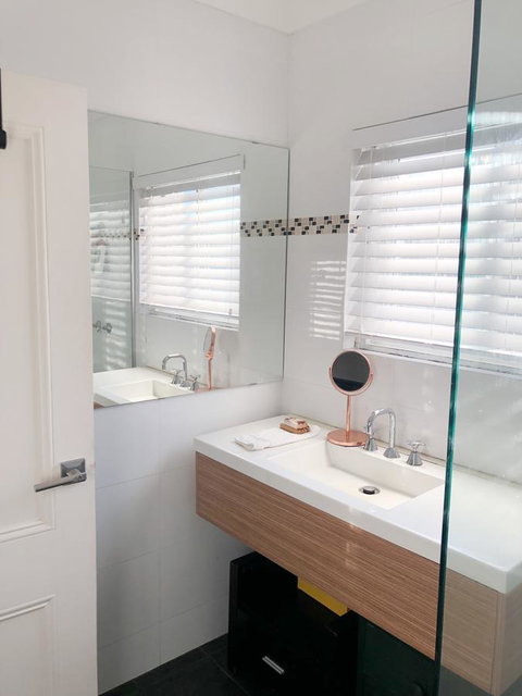 Perth Cafe Strip Mount Lawley - Darwin Holiday 10