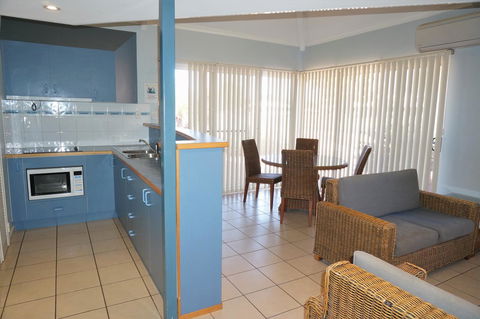 Osprey Holiday Village Unit 122 2 Bedroom - Darwin Holiday 5