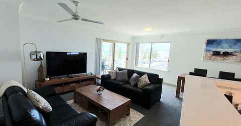 Sandcastles Beachfront Luxury Retreat Apartment - Darwin Holiday 12