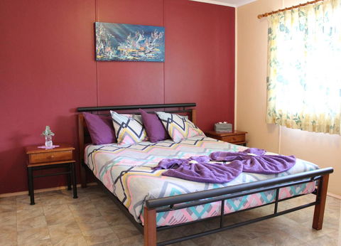 Jurien Beachfront Holiday Units - Darwin Holiday 15