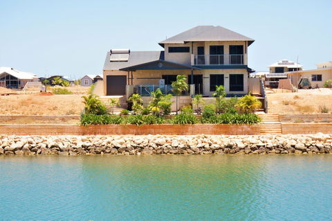 27 Corella Court - Darwin Holiday 0