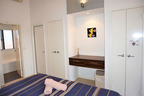 Osprey Holiday Village Unit 203 1 Bedroom - Darwin Holiday 8