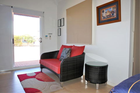 Osprey Holiday Village Unit 203 1 Bedroom - Darwin Holiday 6