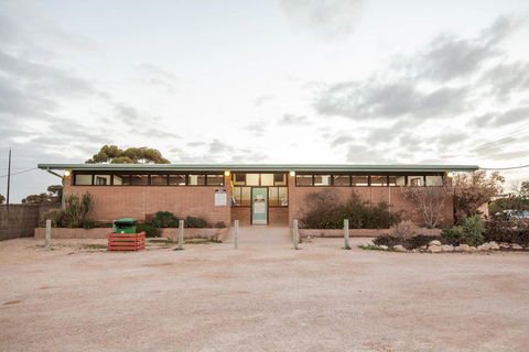 EUCLA MOTOR HOTEL - Darwin Holiday 9