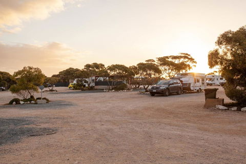 EUCLA MOTOR HOTEL - Darwin Holiday 28