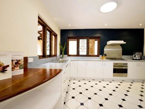 Wizard\'s Den - Margaret River - Darwin Holiday 1