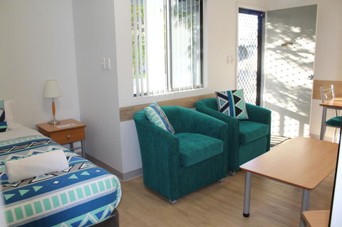 Mandurah Ocean Marina Chalets - Darwin Holiday 33