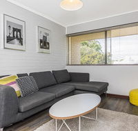 Rosalie 34 - Darwin Holiday
