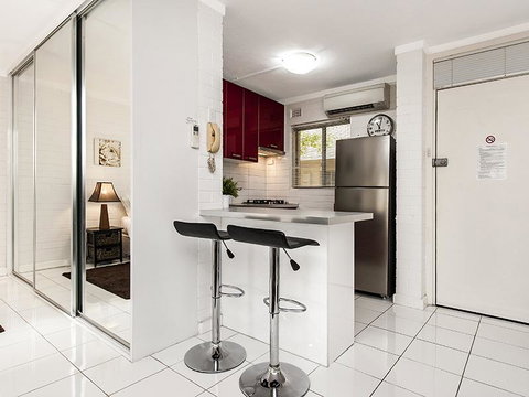 Rosalie 02 - Darwin Holiday 1