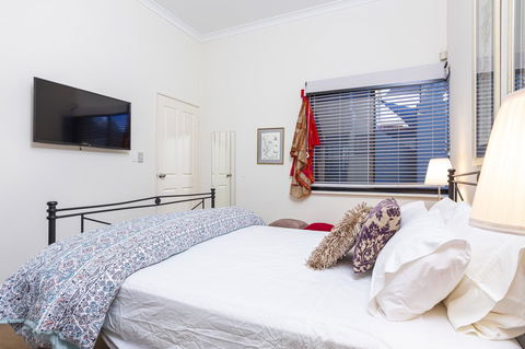Como Executive Apartment - Darwin Holiday 7