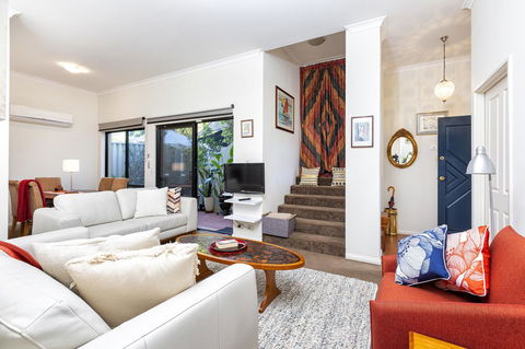 Como Executive Apartment - Darwin Holiday 9