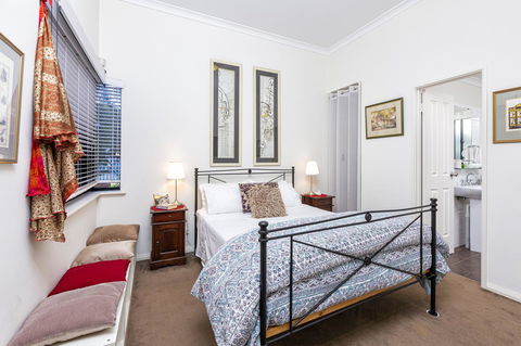 Como Executive Apartment - Darwin Holiday 6