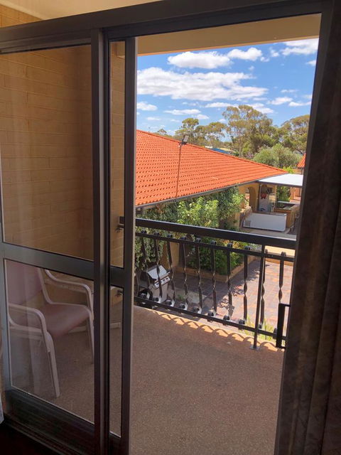 Kambalda Hotel - Darwin Holiday 15