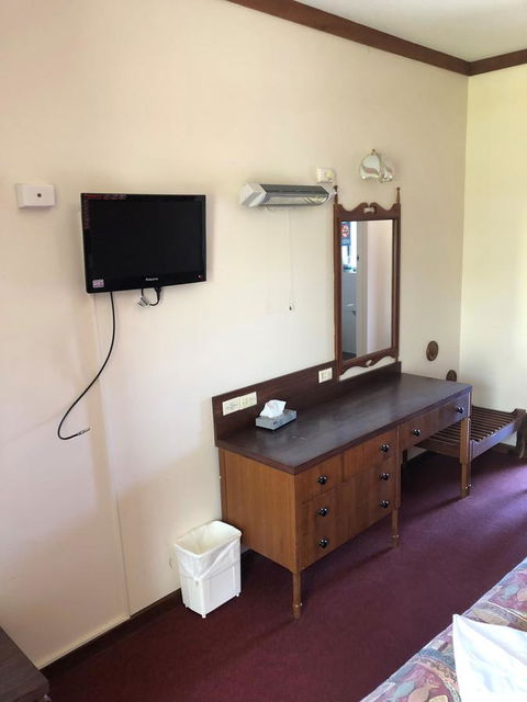 Kambalda Hotel - Darwin Holiday 7