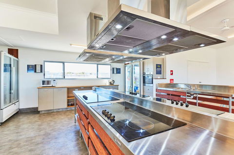 RAC Monkey Mia Dolphin Resort - Darwin Holiday 22