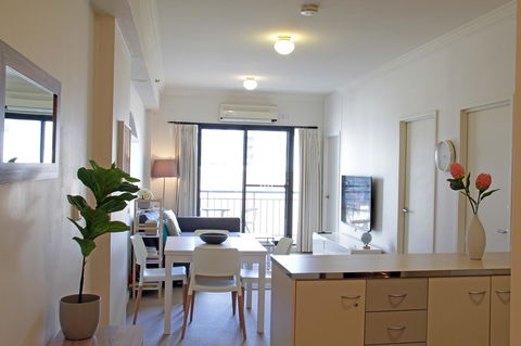 WESTEND CBD PERTH-ULTIMATE LOCATION - Darwin Holiday 0