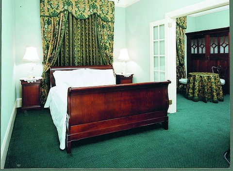 Clifton Motel & Grittleton Lodge - Darwin Holiday 2