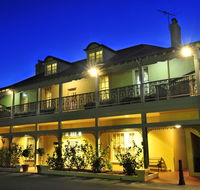 Clifton Motel  Grittleton Lodge - Darwin Holiday